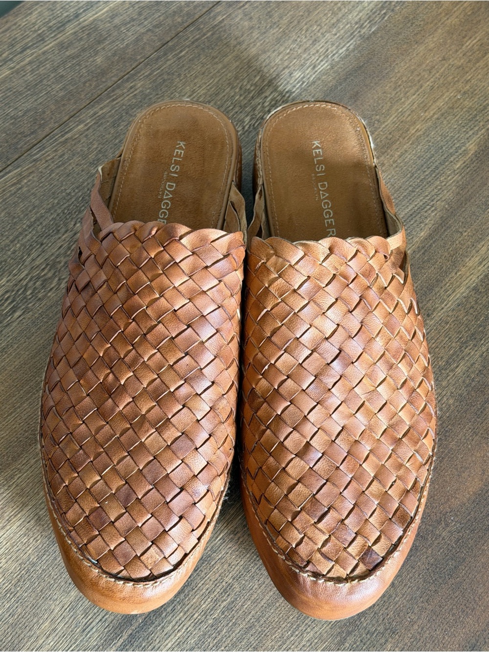 Kelsi Dagger Brooklyn Maple Woven Leather Mule Clogs Sz 9.5 Cognac Boho Comfort - Picture 3 of 7